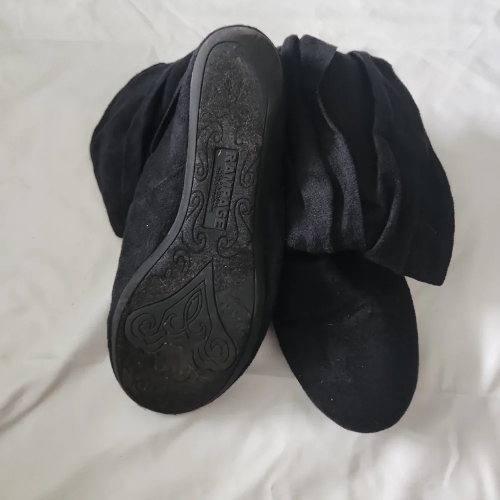 Rampage Women's size 7 1/2 black suede ankle boots #ABB - Picture 3 of 3